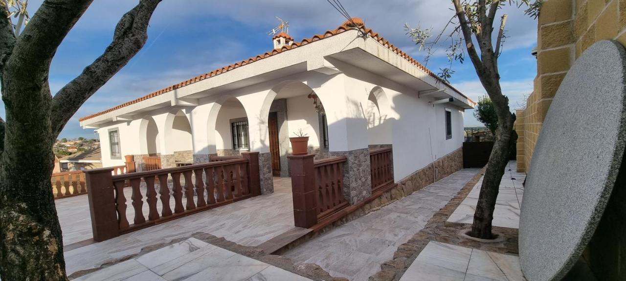 Villa Los Cantos Toledo Eksteriør billede